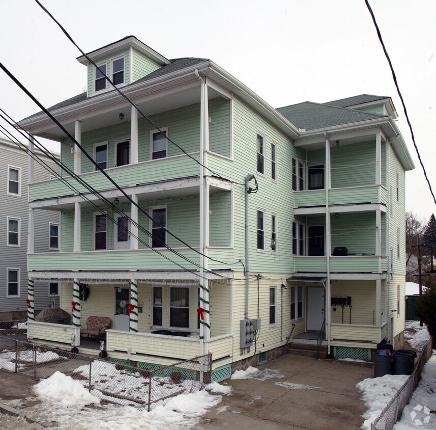 Primary Photo - 31 Rutland St