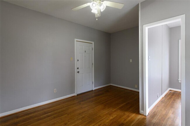 Foto del edificio - 4620 Clay St