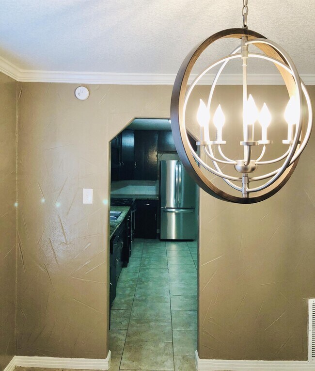 Foto del edificio - 3128 Lyle Ave