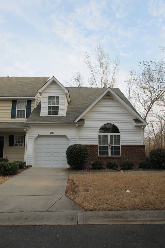 Building Photo - 1439 Autumn Creek Ct