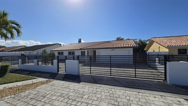 Foto del edificio - 13340 SW 23rd St