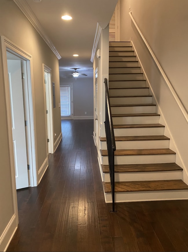 Building Photo - 2150 3rd Ct