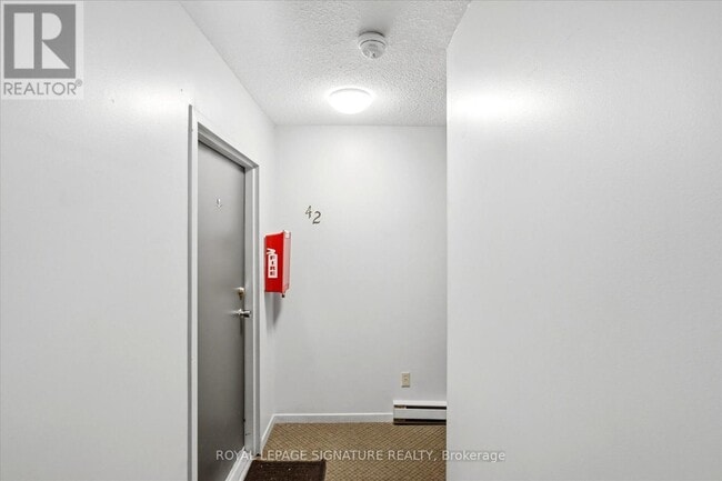 Building Photo - 2701 Aquitaine Ave