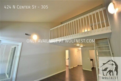 Foto principal - No Deposit Option! Impressive 1+ Bedroom C...