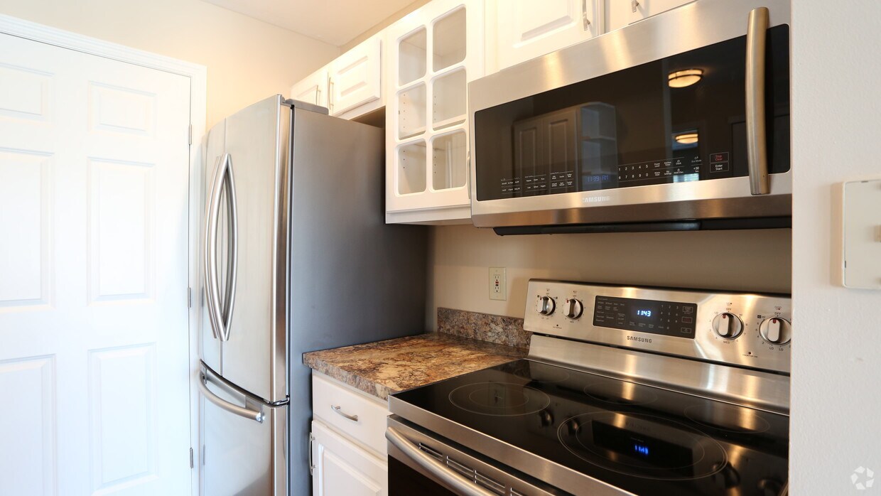 The Pines at Tuttle Crossing Apartments Dublin, OH