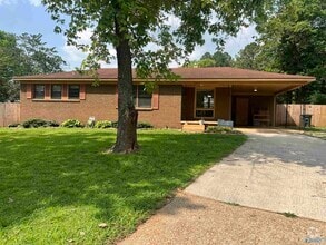 Building Photo - 3207 Tucker Dr NW