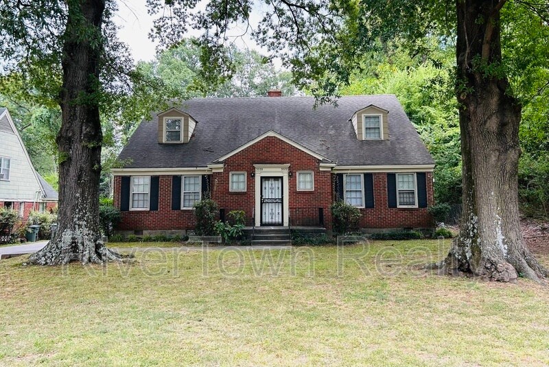 Primary Photo - 3572 Poplar Ave