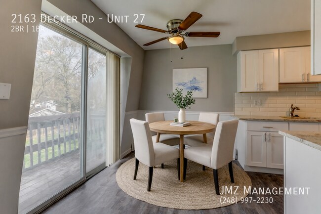 Foto del edificio - 2163 Decker Rd