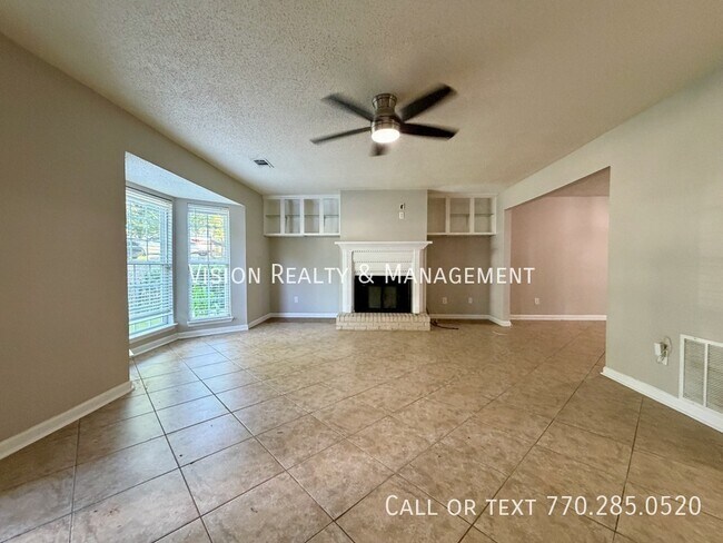 Foto del edificio - 5200 Afton Way