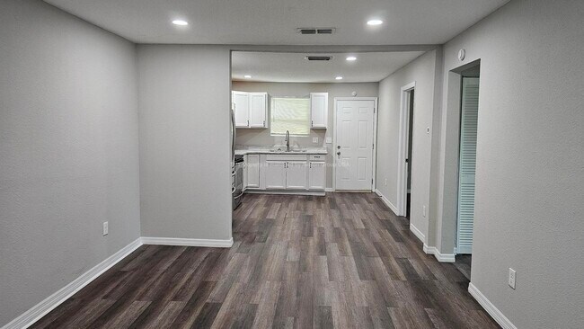 Foto del edificio - 10875 Biscayne Blvd
