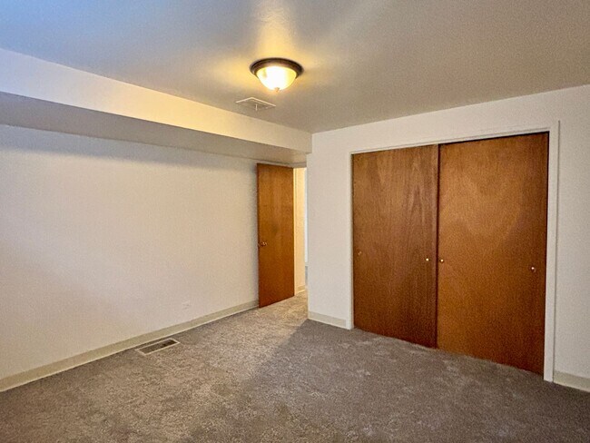 Foto del edificio - 3211 S Lincoln St