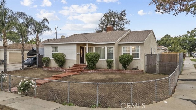 Building Photo - 14423 Sayre St