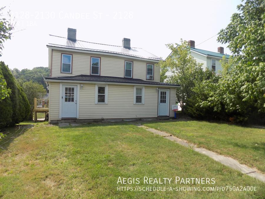 Primary Photo - Greensburg Duplex (2 Bbed 1 Bath)