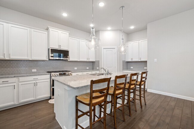 Foto del edificio - 27022 Brighton Valley Way