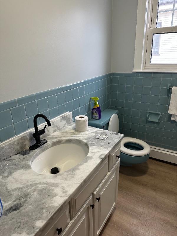 Building Photo - 633 Moody St