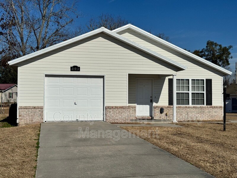 Foto principal - 302 SE Elm Loop