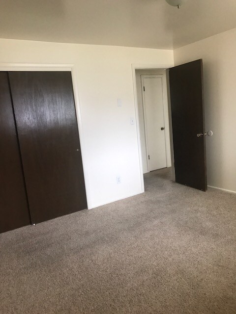 Foto del edificio - 351-353 W. 310 N.