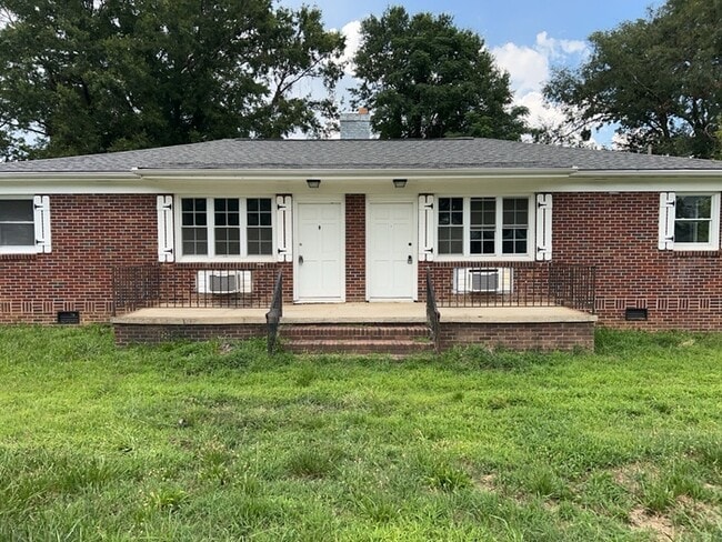 Photo - 806 W Parker Rd House