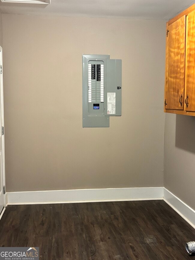 Foto del edificio - 631 Garden Ln