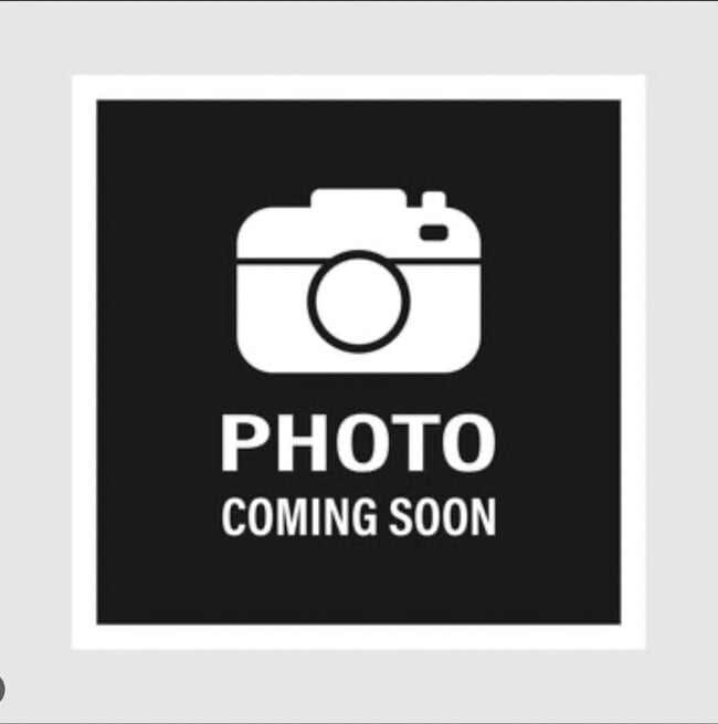 Foto del edificio - 3 S County Center Dr