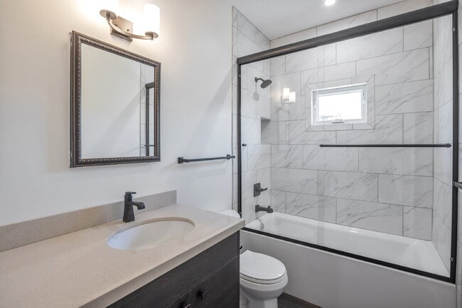 Building Photo - Newer Garfield District Duplex now available!