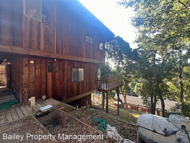 Building Photo - 2 br, 2 bath House - 230 Norman Road