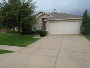 Building Photo - 12713 Lost Prairie Dr