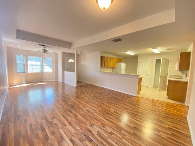 Foto del edificio - 1406 Wood Duck Ln