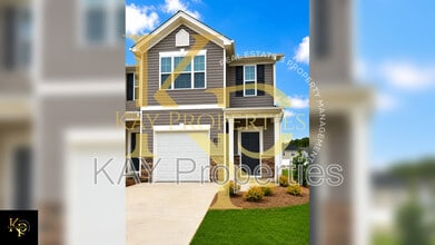 Building Photo - 2840 Egert Dr