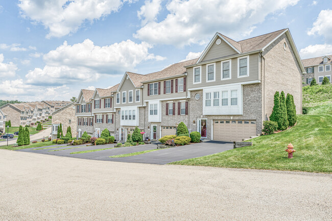 Building Photo - Walton Crossings