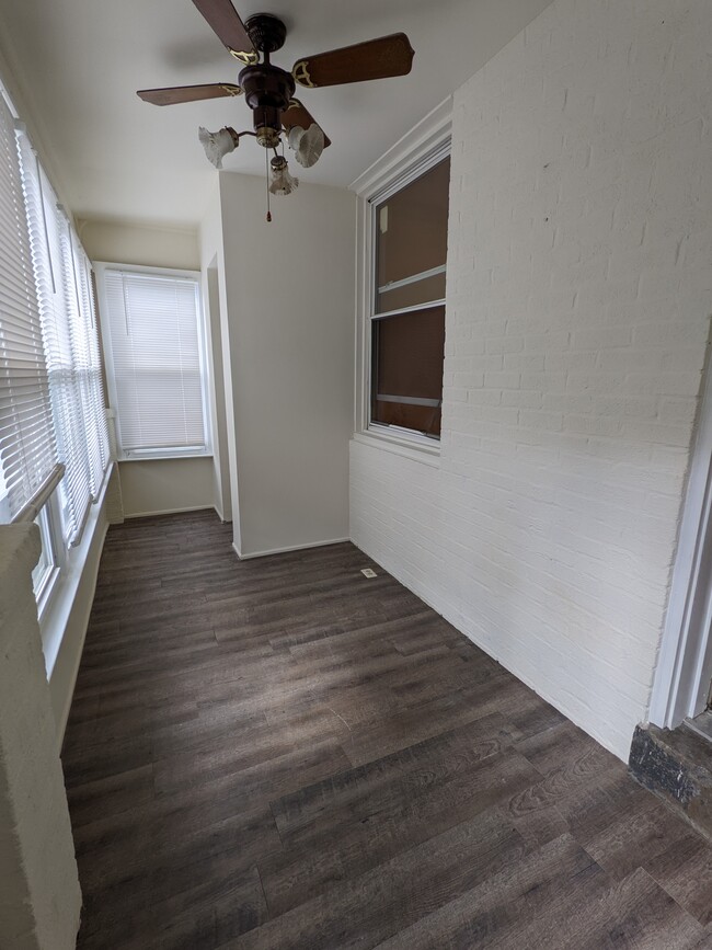 Building Photo - 1059 Markee Ter