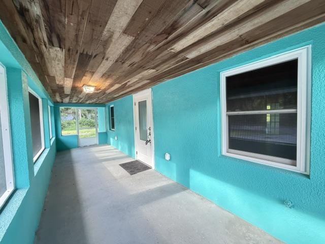 Foto del edificio - 4380 Temple St