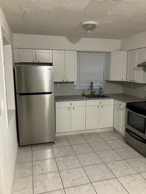 Foto del edificio - 701 SW 9th St