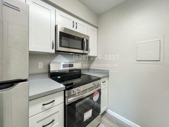 Building Photo - 1019 156th Ave NE