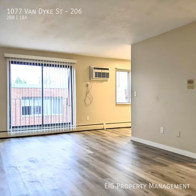 Building Photo - 1077 Van Dyke St