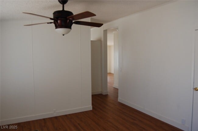 Building Photo - 2801 Tonya Dr