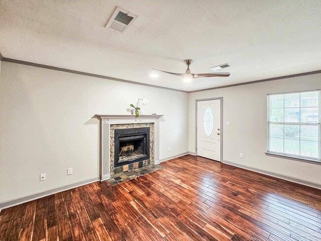 Building Photo - 4607 Lennox Pl