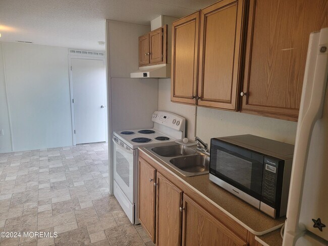 Foto del edificio - 469 S Green St