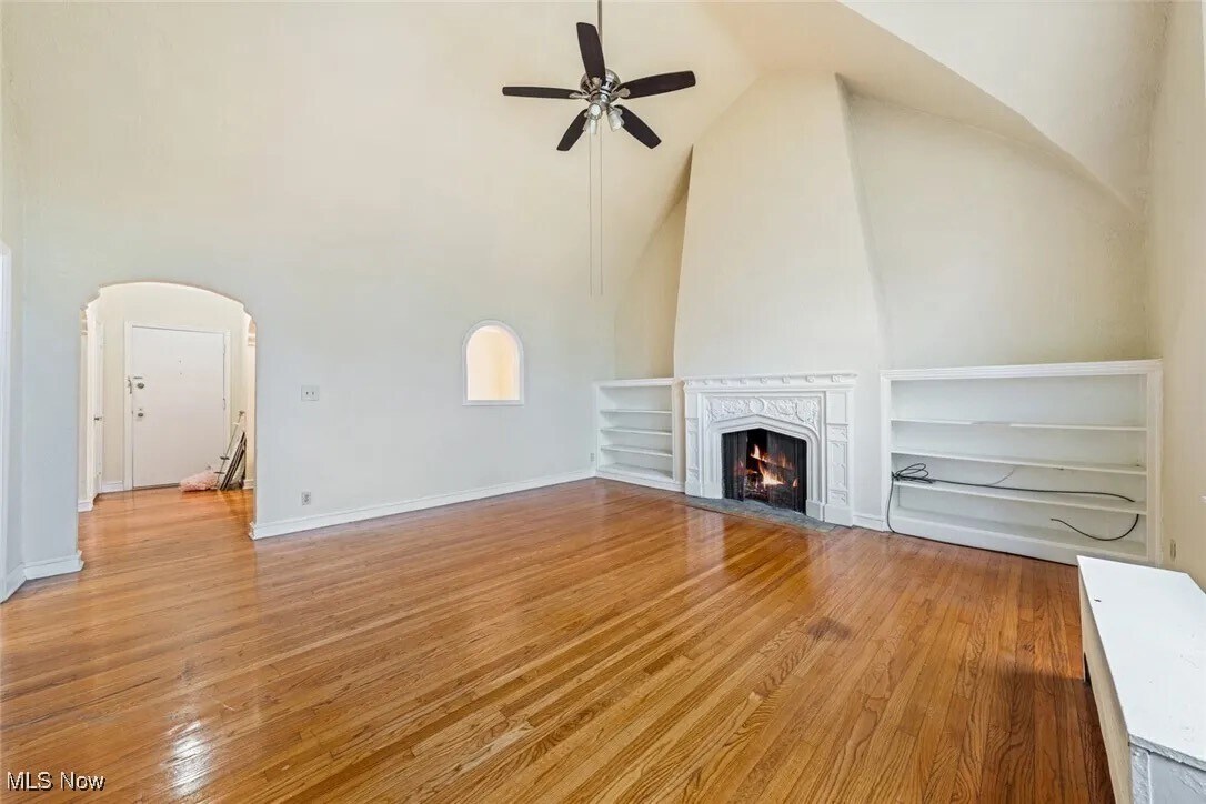 15610 Van Aken Blvd Shaker Heights, OH 44120 – photo 4