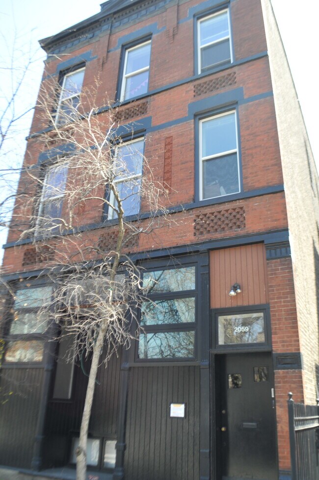 Building Photo - 2059 N Clifton Ave