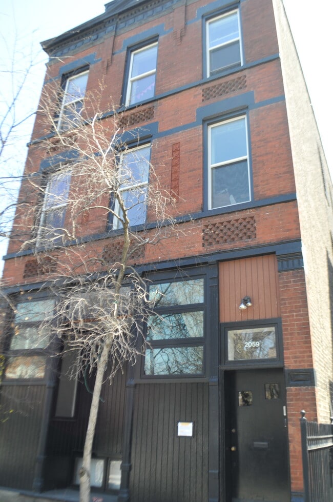 Building Photo - 2059 N Clifton Ave