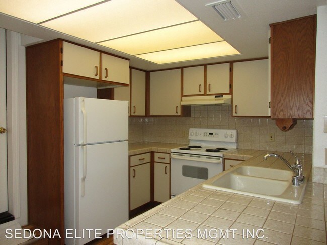 Building Photo - 3 br, 2 bath House - 45 MORNINGSIDE DR