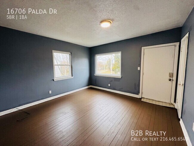 Foto del edificio - 16706 Palda Dr