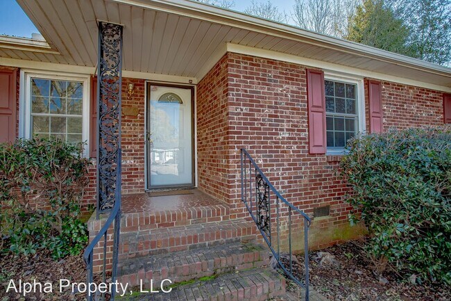 Foto del edificio - 3 br, 2 bath House - 409 Howell Road