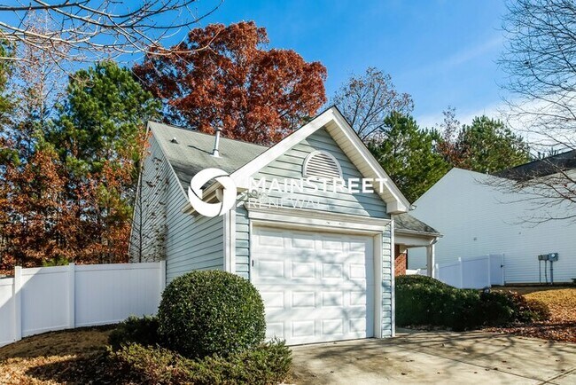 Building Photo - 3 Bedroom Pet-Friendly Home in Dallas, GA with Main Street Renewal