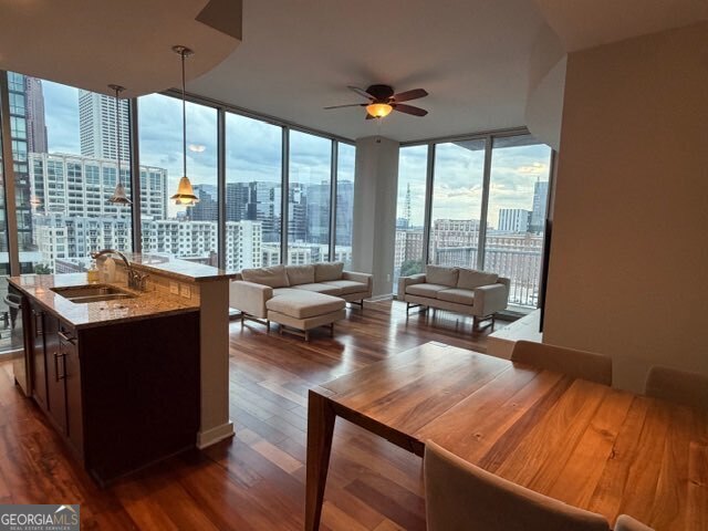 Foto del edificio - 855 Peachtree St NE