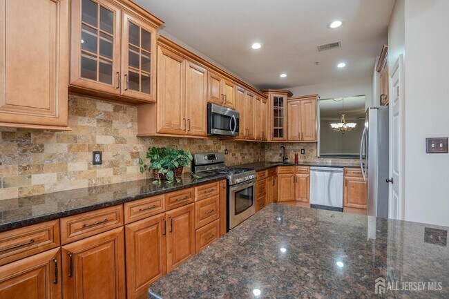 Foto del edificio - 1503 Blossom Cir