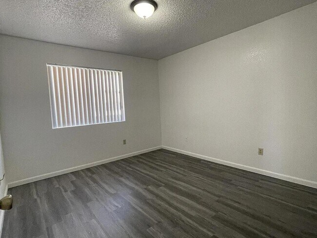 Foto del edificio - 1513 Summit Ave