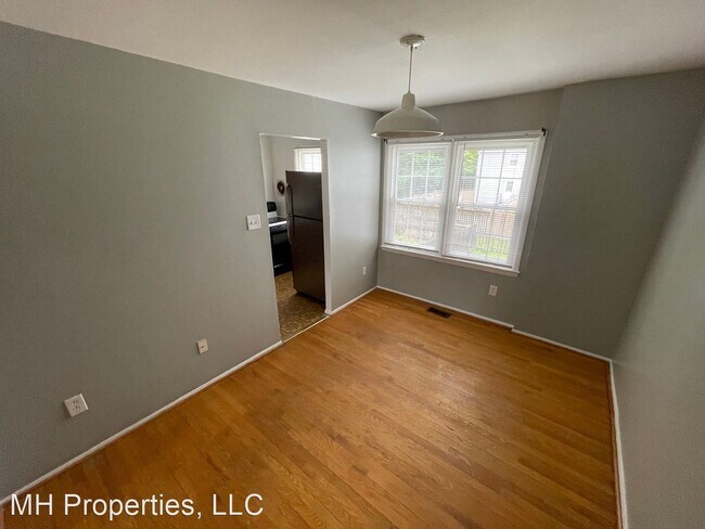 Building Photo - 3 br, 1.5 bath House - 15 Hartack Court