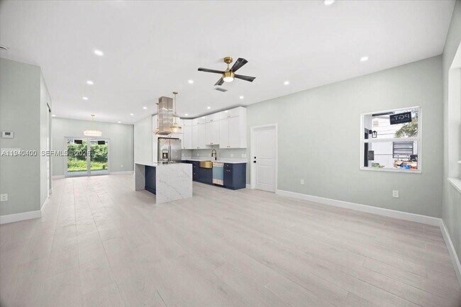 Foto del edificio - 930 34th St